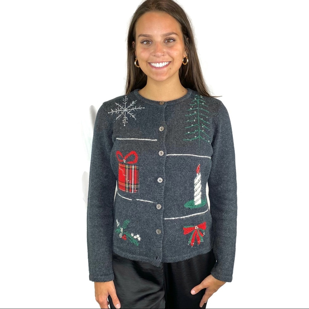 Liz Claiborne Villager Sport Christmas Button Down Cardigan Gray Small